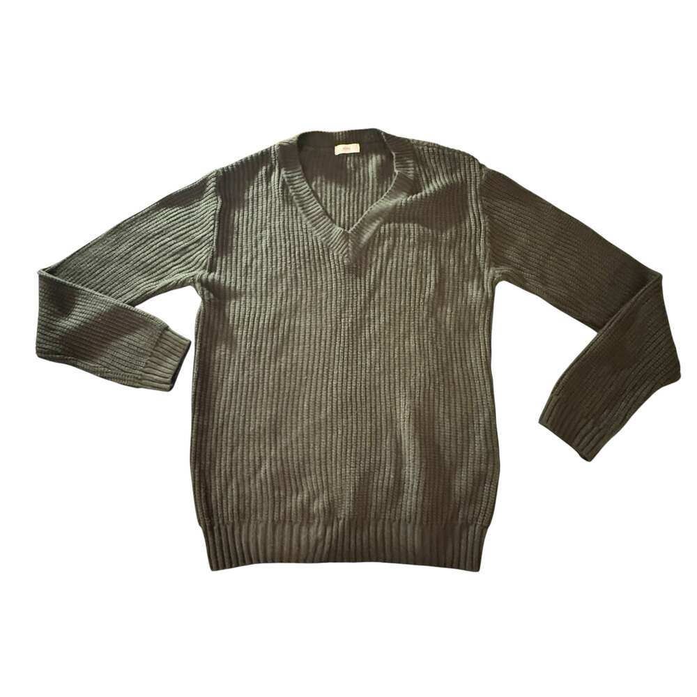 VIVE Olive Green Ribbed V-Neck Knit Sweater